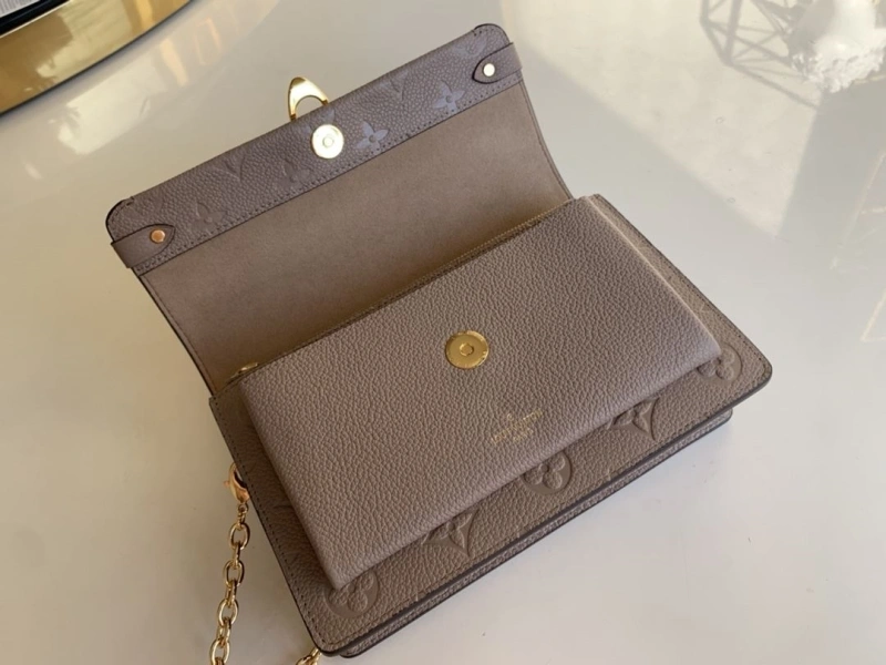 Comfortable LX Satchel Bags 5350