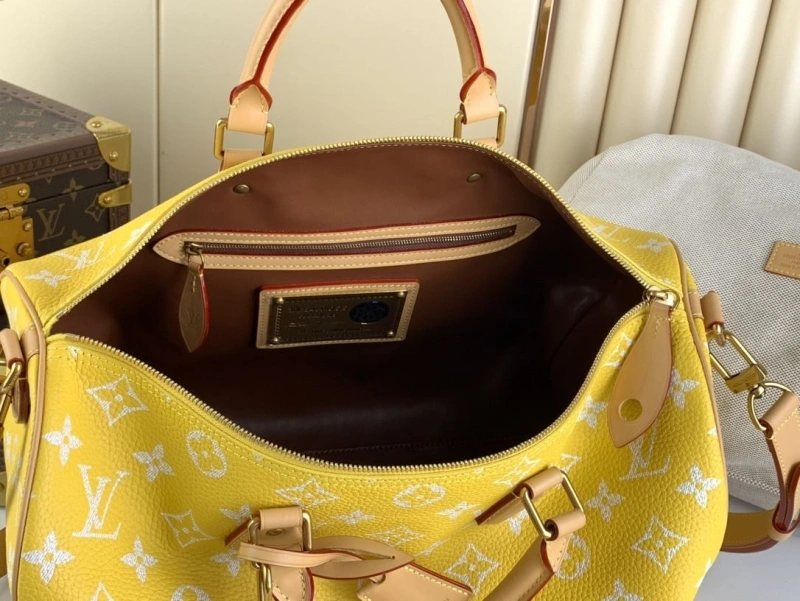 Trendsetting LX Travel Bags 5173