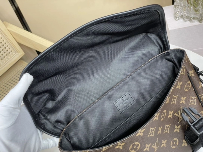LX Top Handle Bags EyeCatching 5190