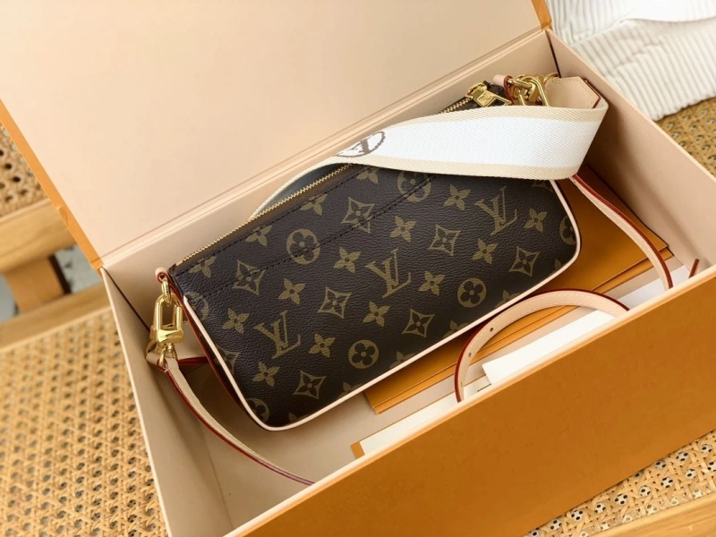 Cozy LX Satchel Bags 5335
