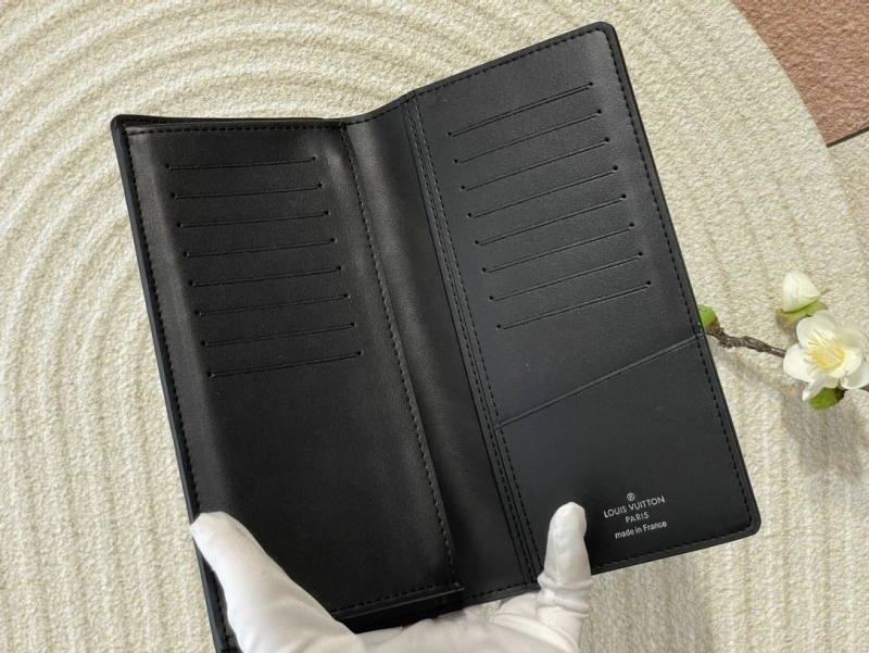 Compact LX Wallets 5060