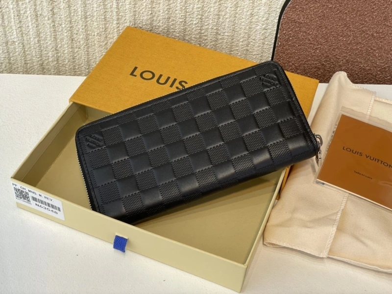 Unique LX Wallets 5069