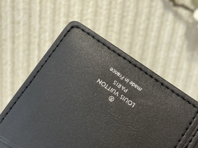 Soft LX Wallets 5088