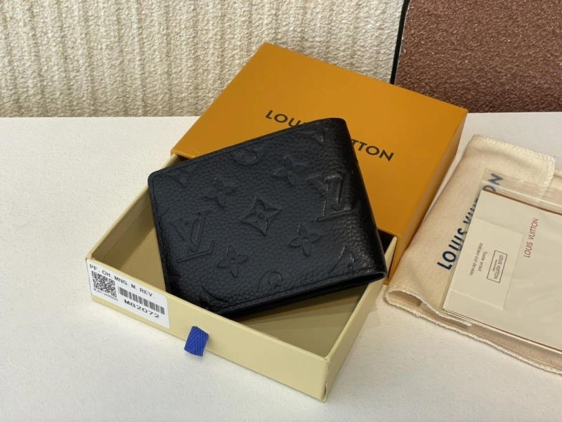 Soft LX Wallets 5080