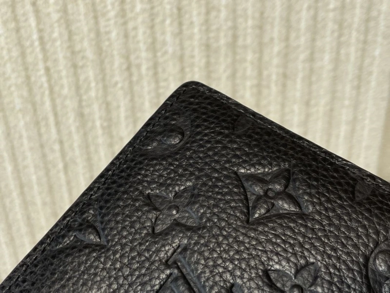 Soft LX Wallets 5080
