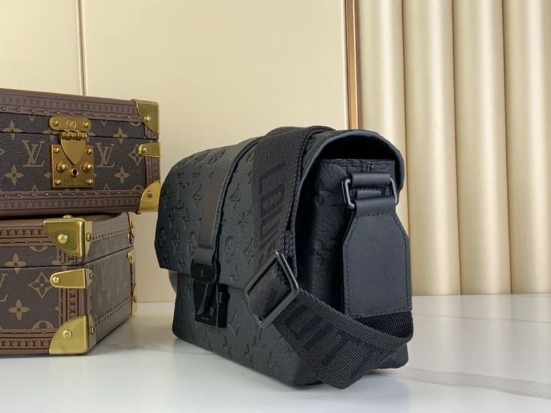 WellDesigned LX Satchel Bags 5328
