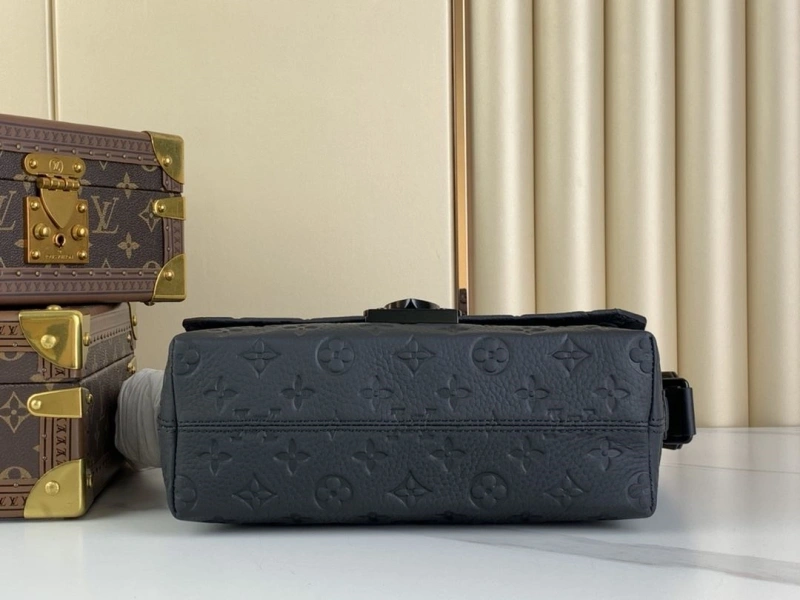 WellDesigned LX Satchel Bags 5328