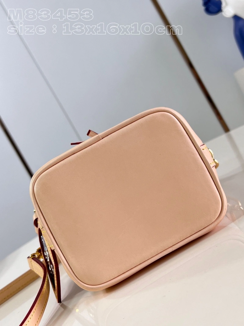 WellDesigned LX Bucket Bags 5527