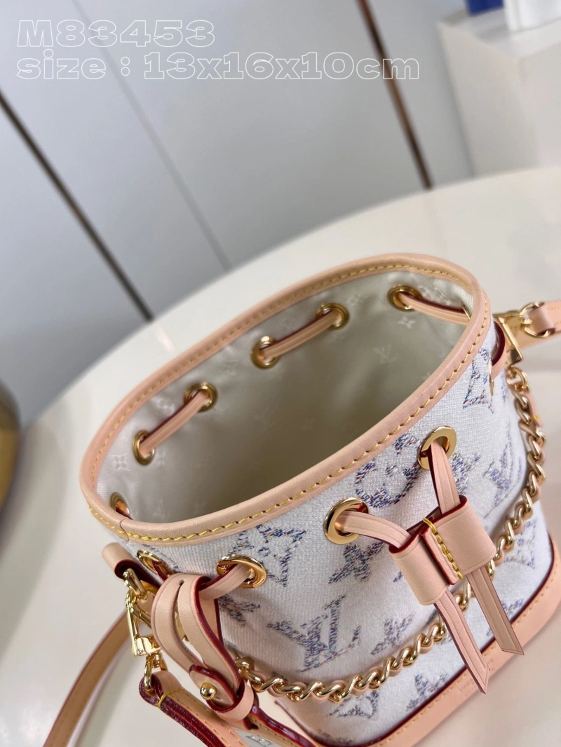 WellDesigned LX Bucket Bags 5527