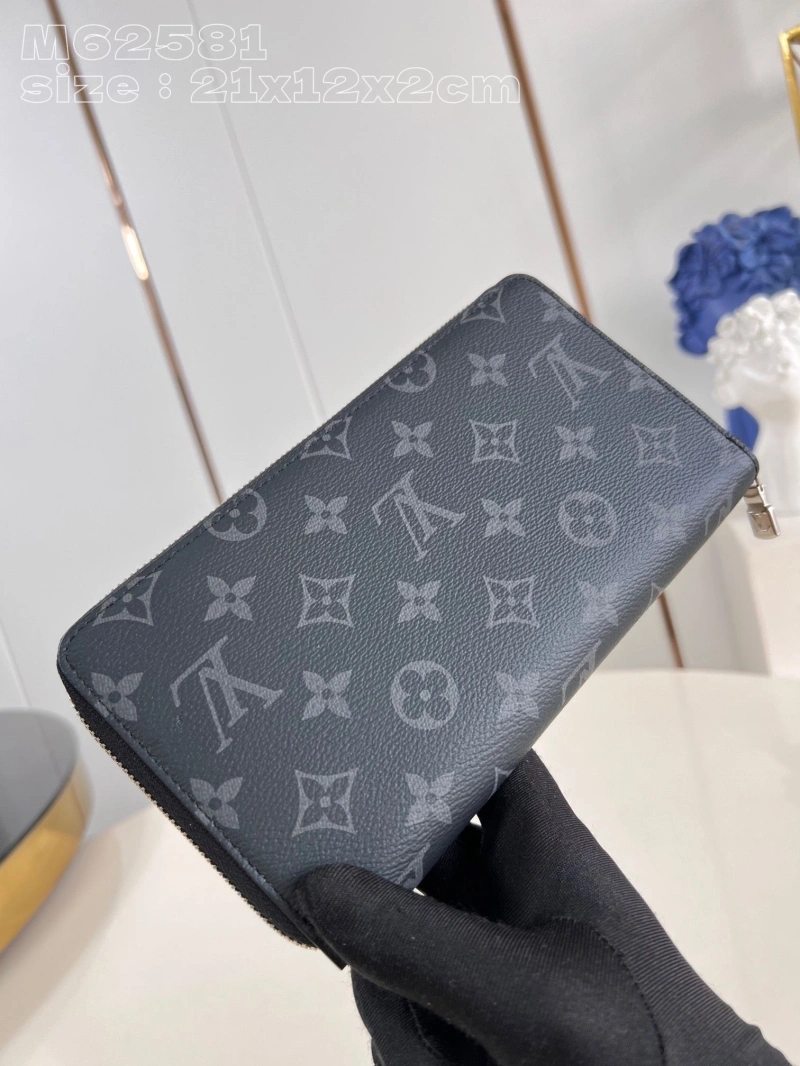 Refined LX Wallets 5025