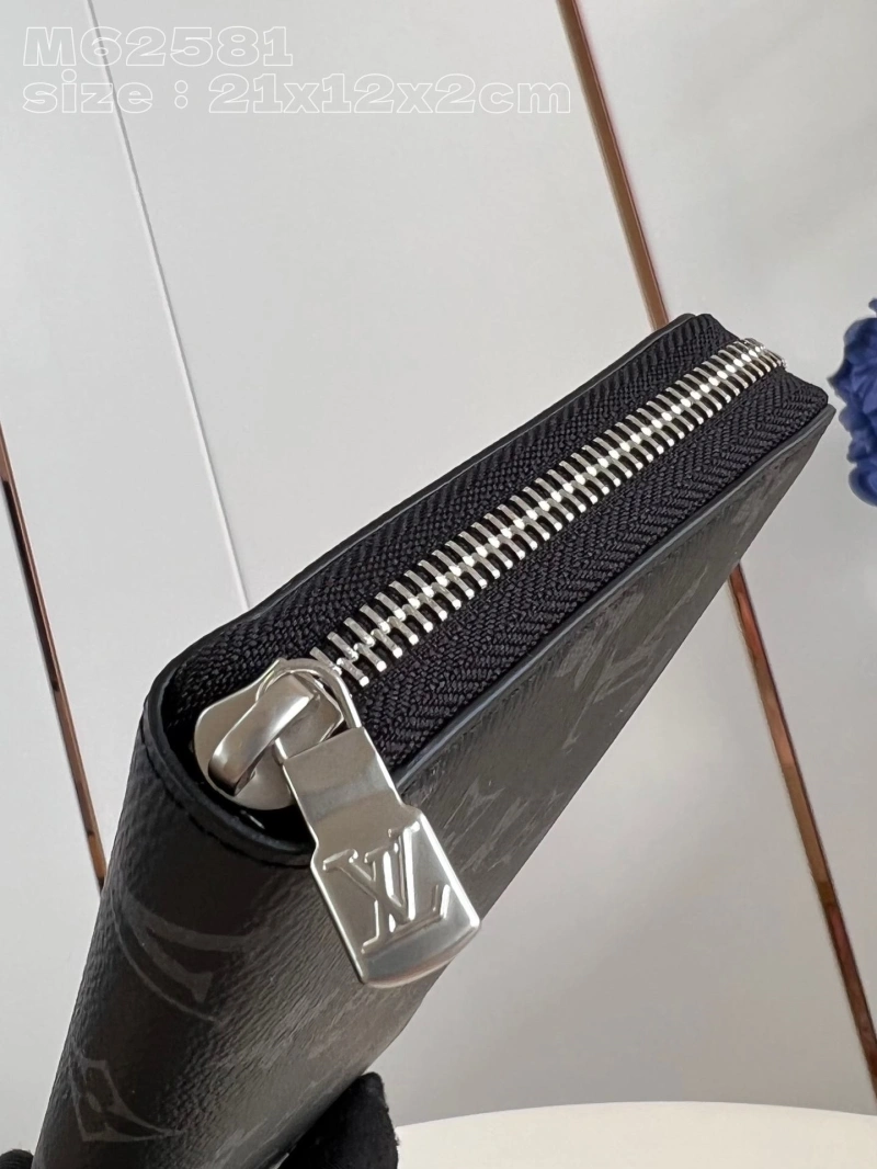 Refined LX Wallets 5025