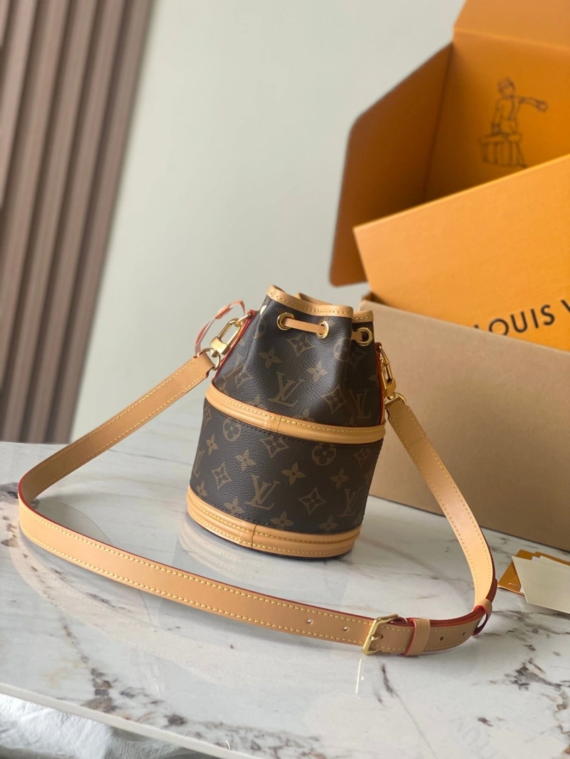 Practical LX Bucket Bags 5583