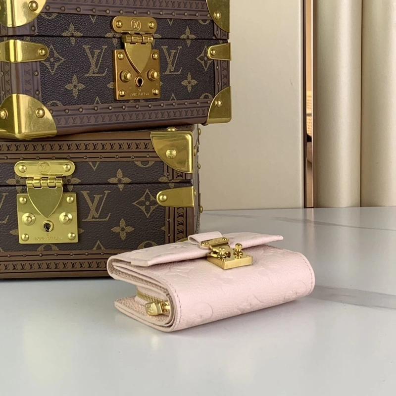 Practical LX Wallets 3643