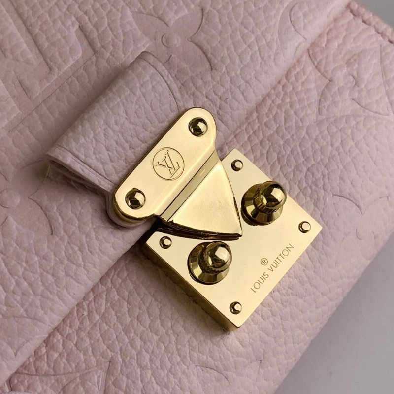 Practical LX Wallets 3643