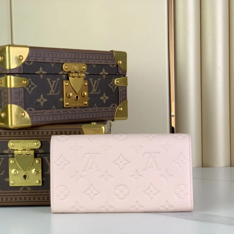 EyeCatching LX Wallets 3631