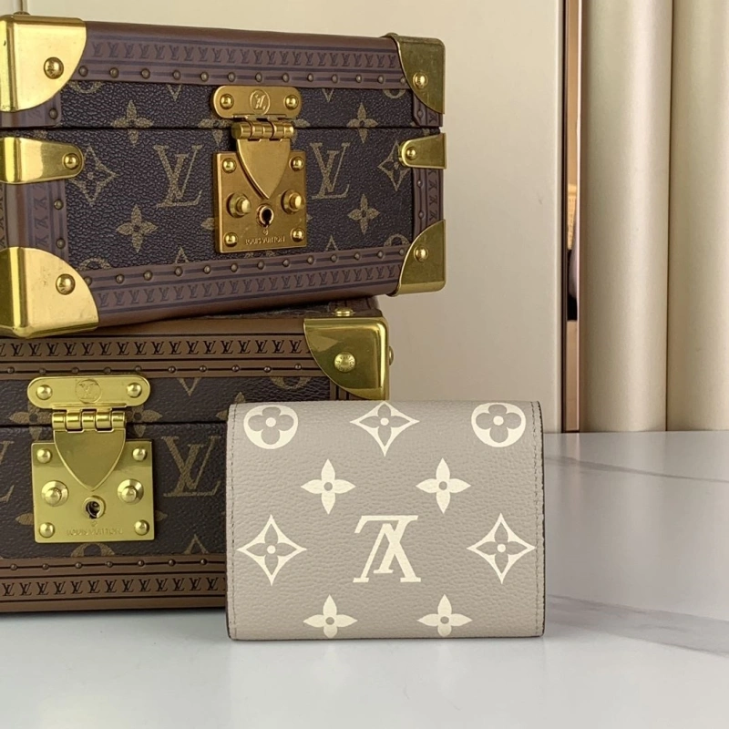 Resilient LX Wallets 3639