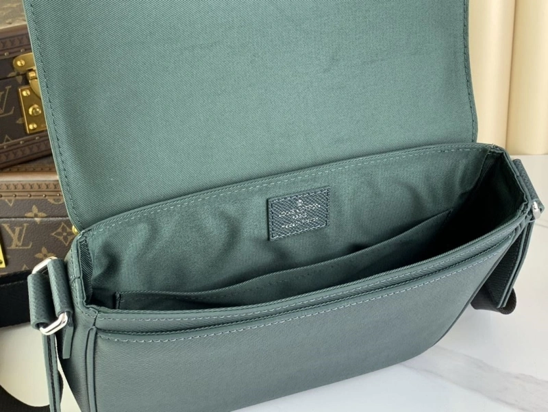 WellDesigned LX Satchel Bags 3913