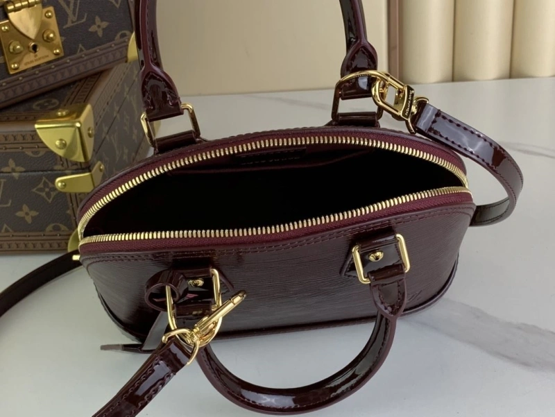 LX Top Handle Bags Soft 3702