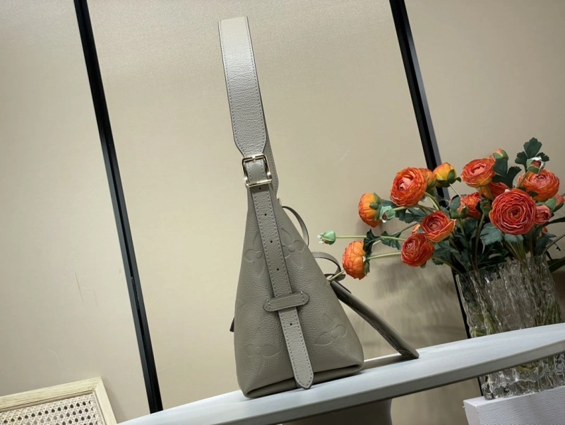 Practical LX Top Handle Bags 3748