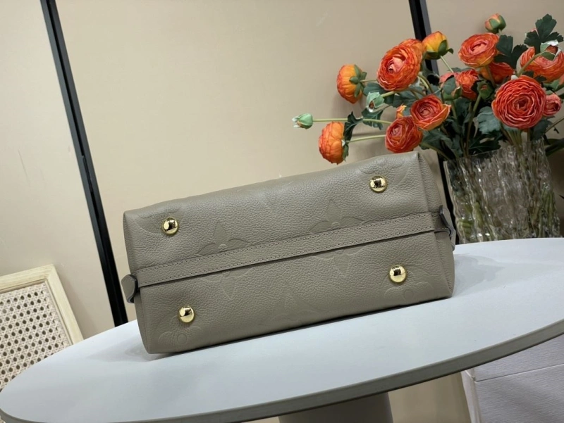 Practical LX Top Handle Bags 3748