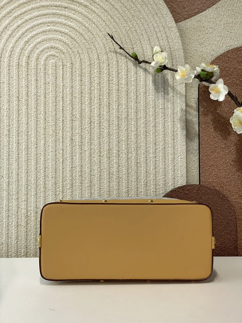 Breathable LX Clutch Bags 3976