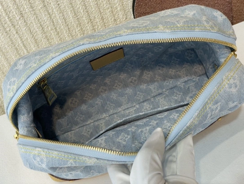 Breathable LX Clutch Bags 3976