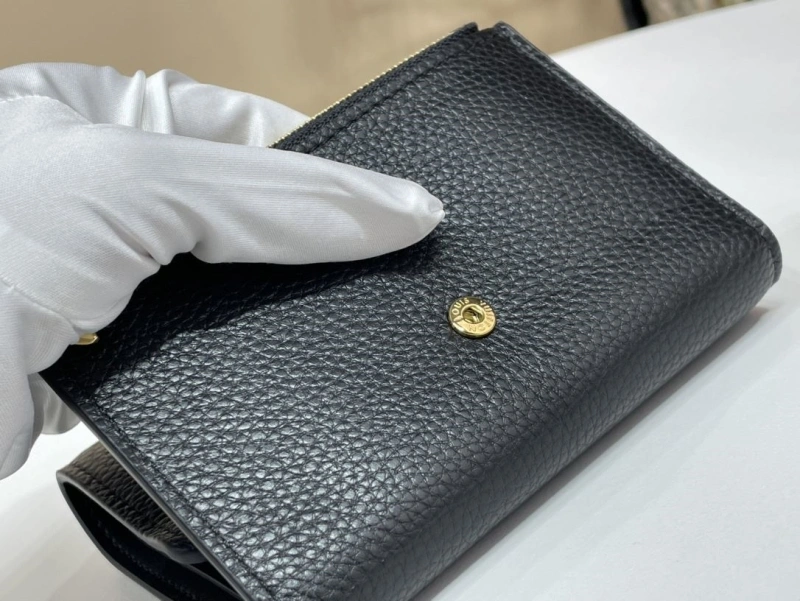 LX Wallets GoAnywhere 3618