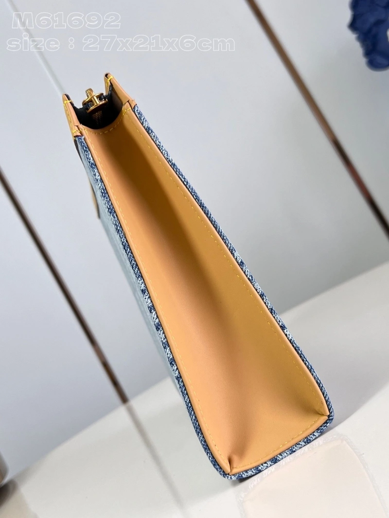 GoAnywhere LX Clutch Bags 3972