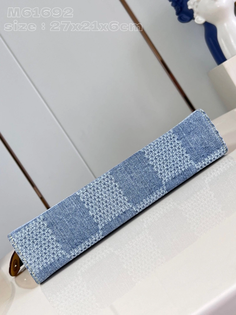 GoAnywhere LX Clutch Bags 3972