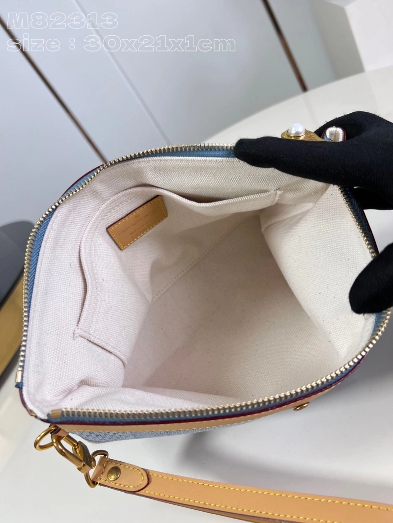 LX Clutch Bags Bold 3969