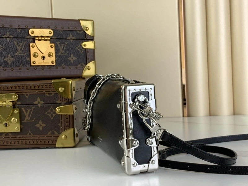 LX Box Bags Lightweight 4110