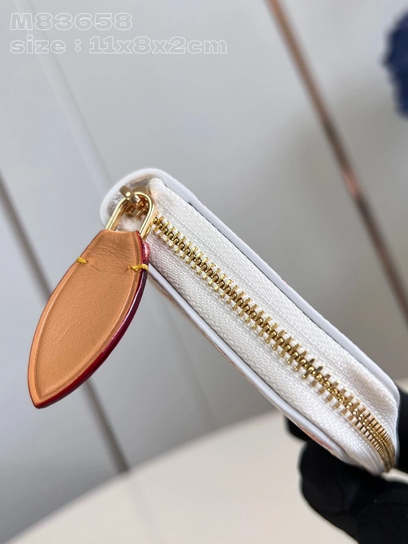 Sophisticated LX Wallets 3571