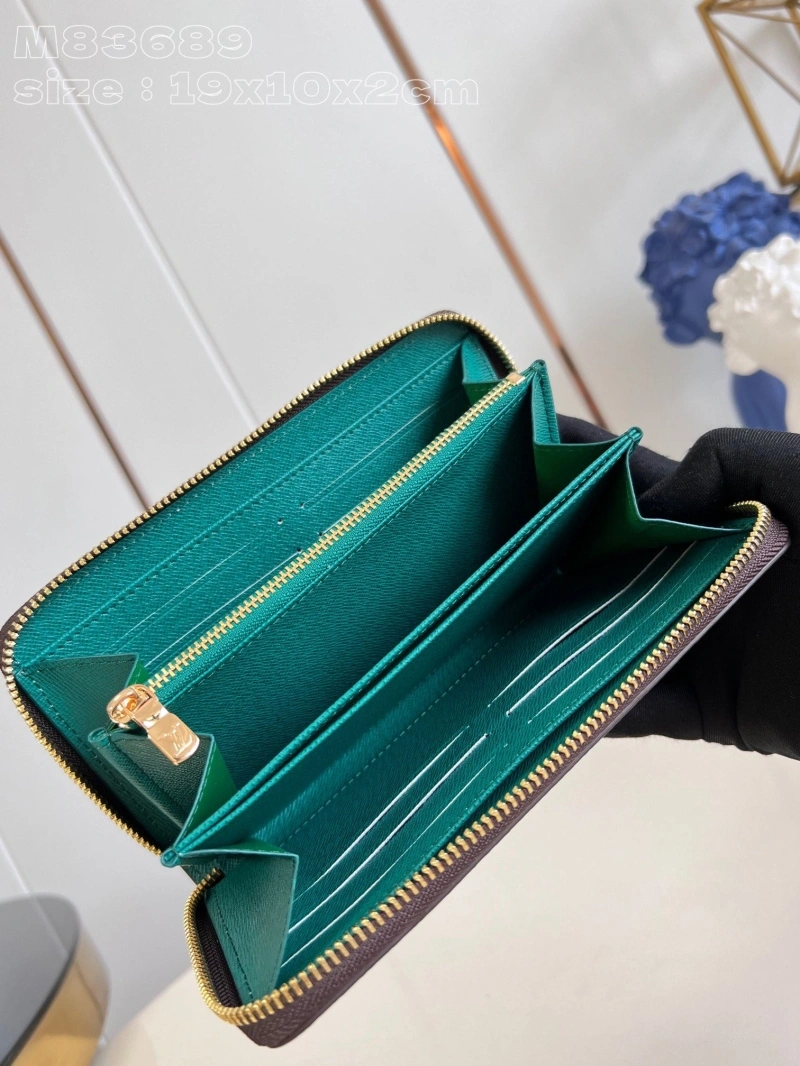 Affordable LX Wallets 3589