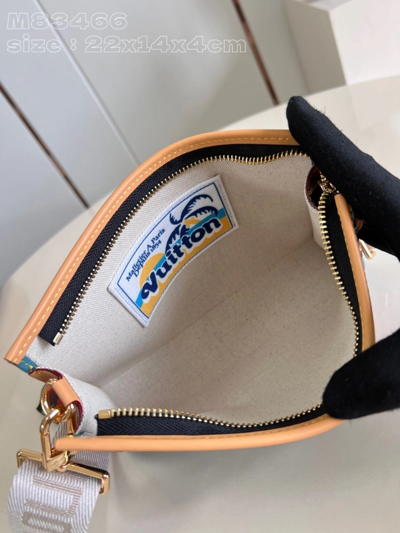 Soft LX Clutch Bags 3946