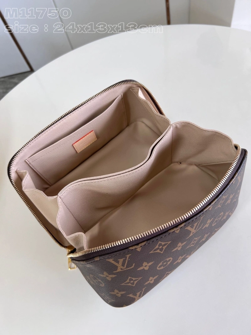AllSeason LX Cosmetic Bags 3962