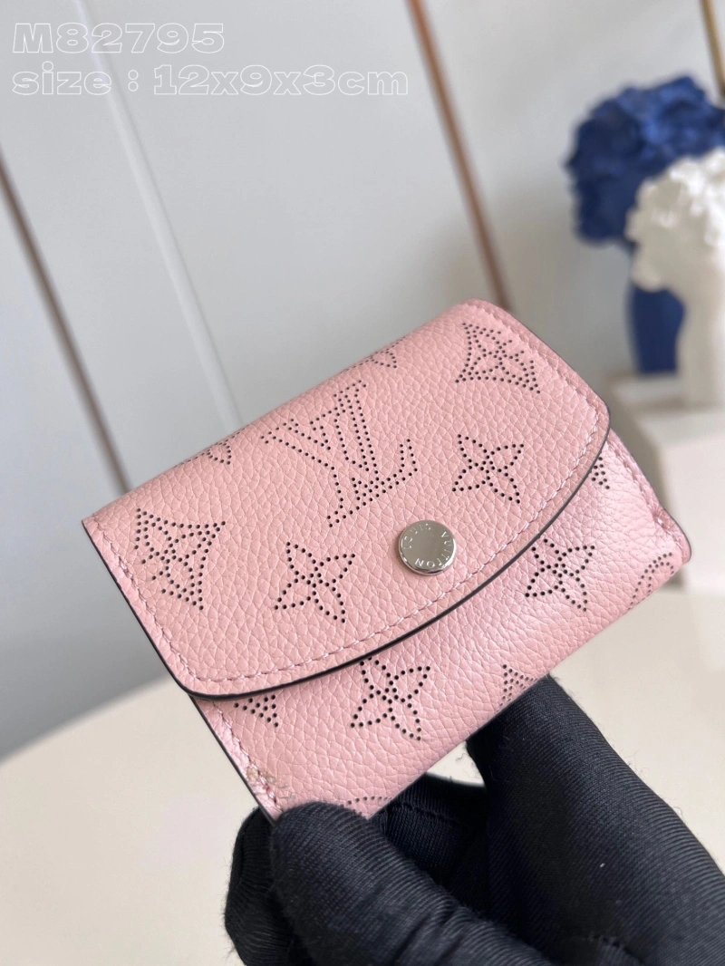 Versatile LX Wallets 3548