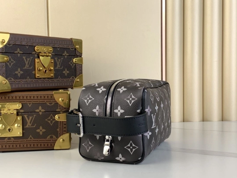 AllSeason LX Cosmetic Bags 3954