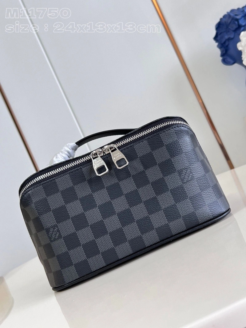 Durable LX Cosmetic Bags 3943