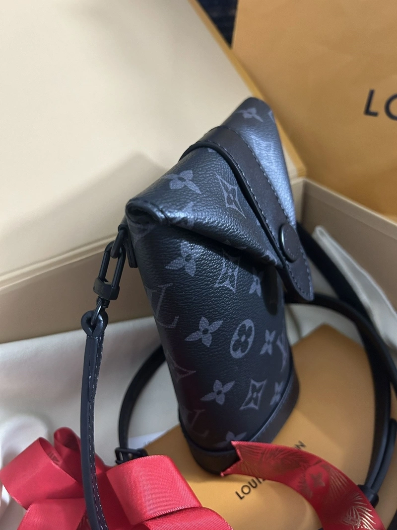 Elegant LX Bucket Bags 4045