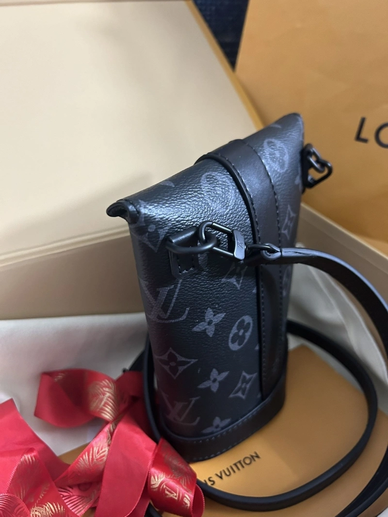 Elegant LX Bucket Bags 4045
