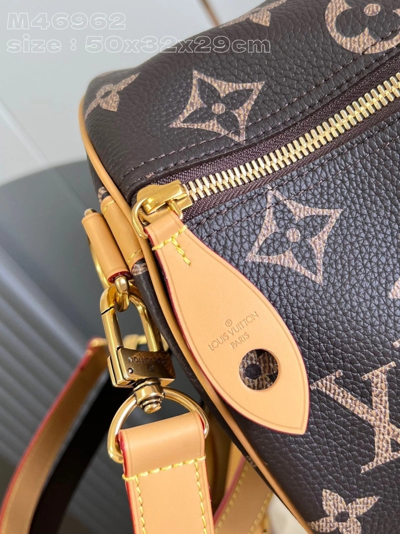 Compact LX Travel Bags 3699