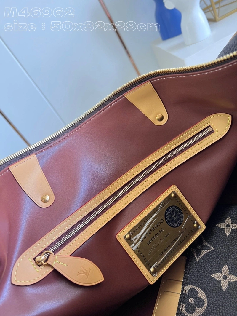 Compact LX Travel Bags 3699