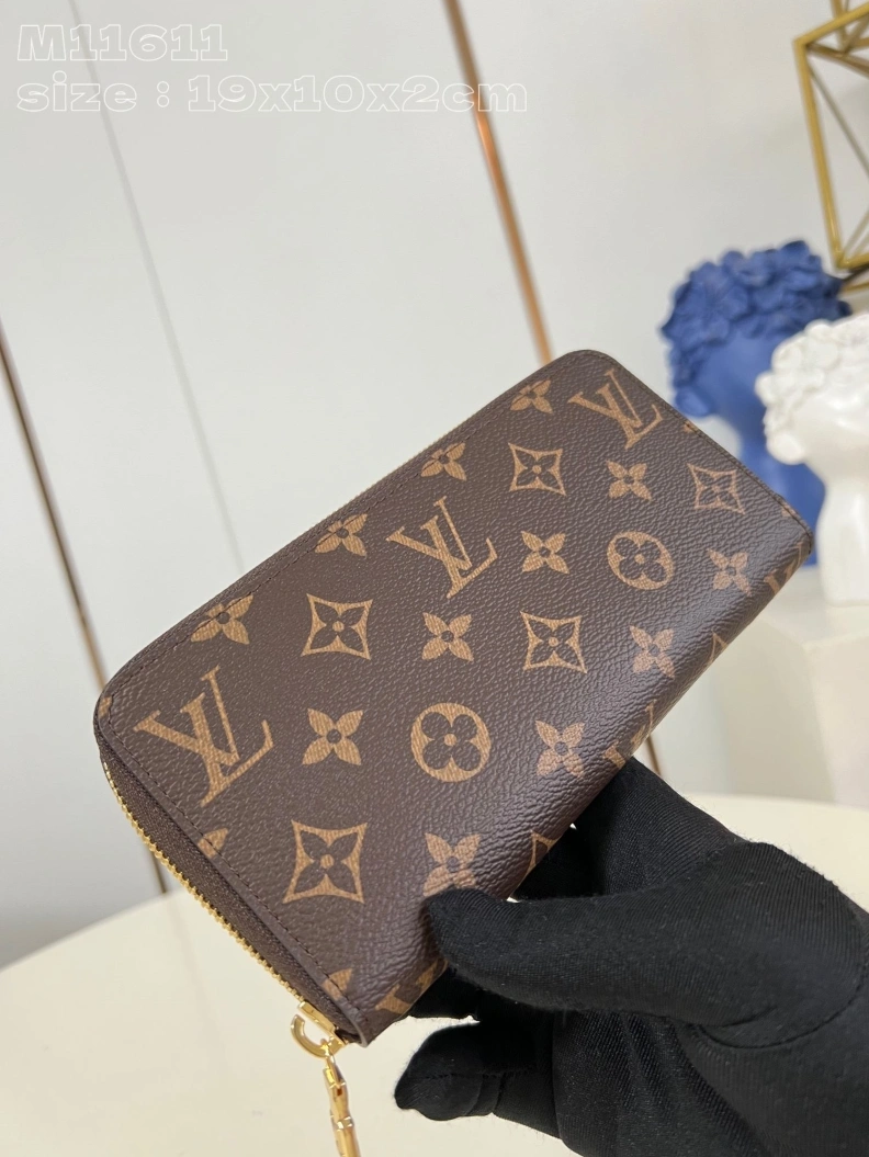 Practical LX Wallets 30