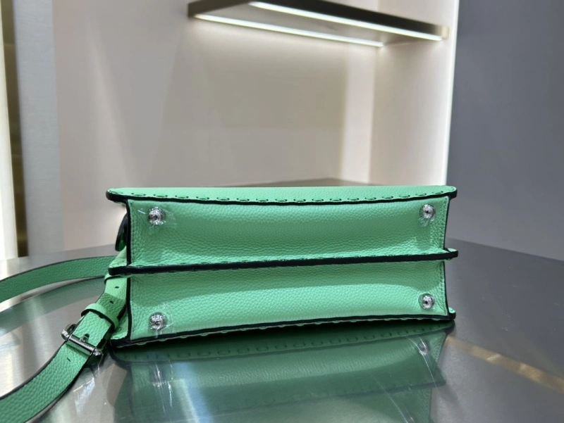 StreetReady Fxndx Top Handle Bags 68851