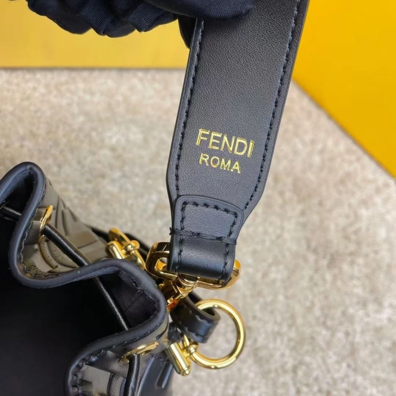 Versatile Fxndx Bucket Bags 69036