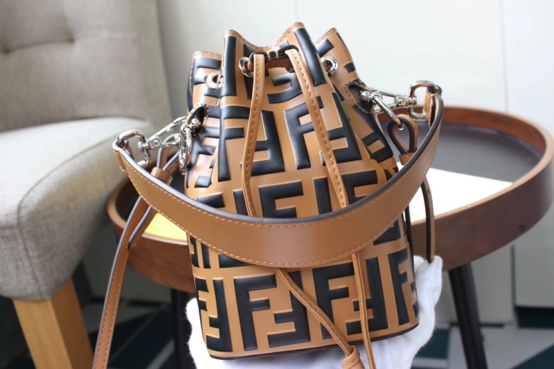 Fxndx Bucket Bags Timeless 69009