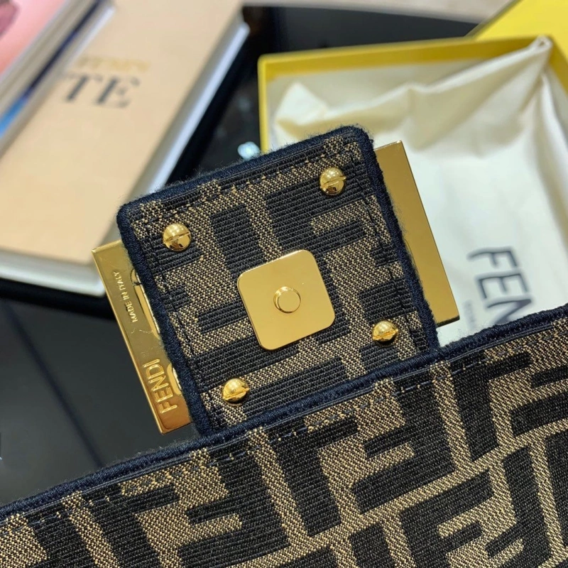 Comfortable Fxndx Baguette Bags 69018
