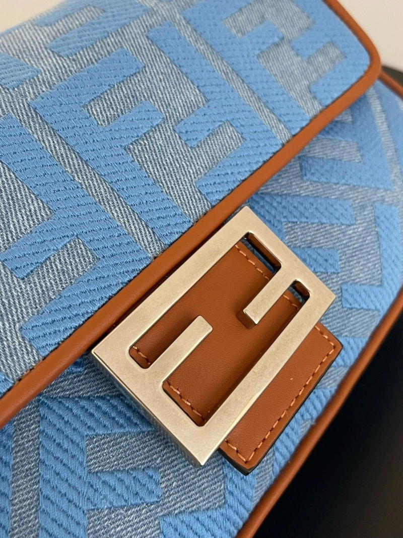 Versatile Fxndx Baguette Bags 69025