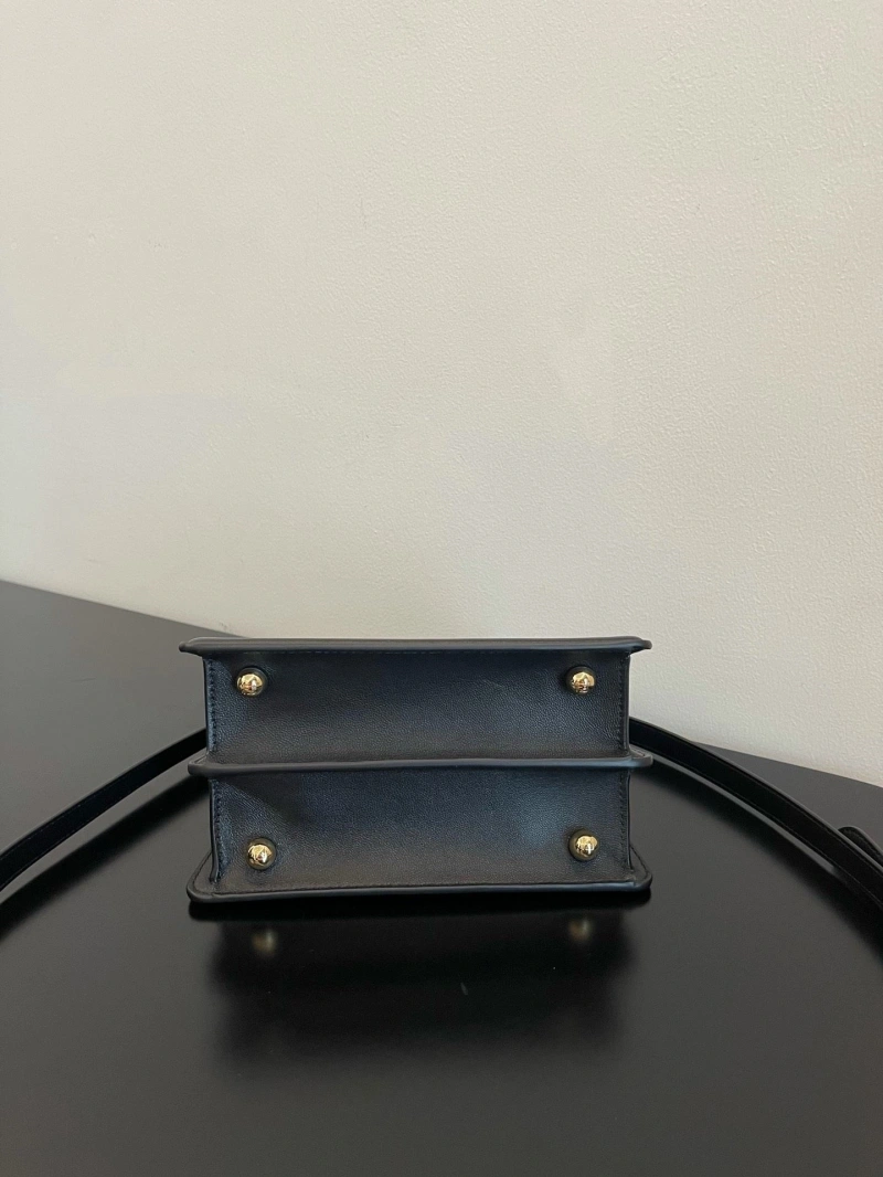 Cozy Fxndx Top Handle Bags 68775