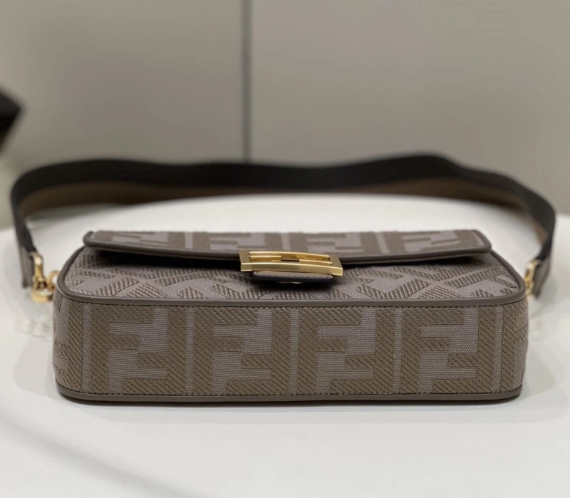 Fxndx Baguette Bags Vibrant 69034